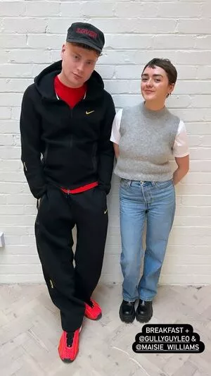 Maisie Williams OnlyFans Leaked Free Thumbnail Picture - #Ia0Dx19YDu