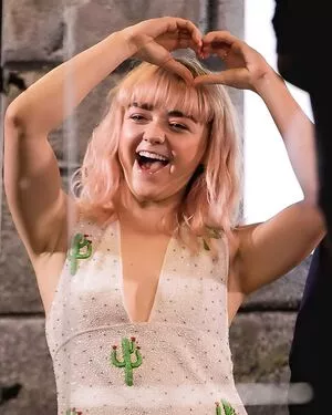 Maisie Williams OnlyFans Leaked Free Thumbnail Picture - #JYK3Se0KpQ