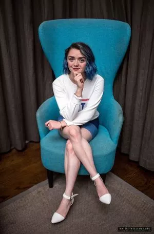 Maisie Williams OnlyFans Leaked Free Thumbnail Picture - #L0p1dJ6lCt