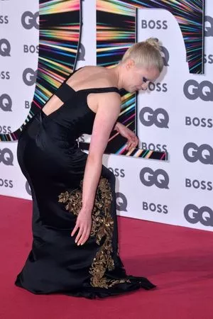 Maisie Williams OnlyFans Leaked Free Thumbnail Picture - #LeT3lKJYen