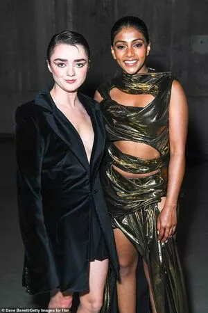 Maisie Williams OnlyFans Leaked Free Thumbnail Picture - #NYgxVdXdij
