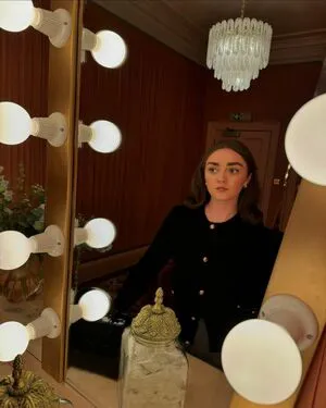 Maisie Williams OnlyFans Leaked Free Thumbnail Picture - #QFN7rU3qT7