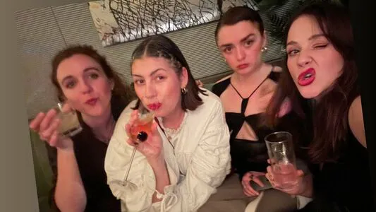 Maisie Williams OnlyFans Leaked Free Thumbnail Picture - #Rb5DVzcNyx