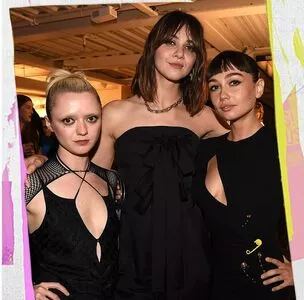 Maisie Williams OnlyFans Leaked Free Thumbnail Picture - #RyeaHJ3ceI