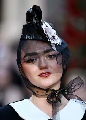 Maisie Williams OnlyFans Leaked Free Thumbnail Picture - #Vdx9z1euPs