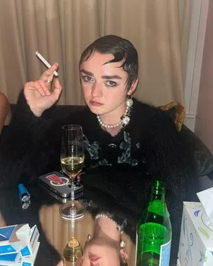 Maisie Williams OnlyFans Leaked Free Thumbnail Picture - #WGOKpWcu1G