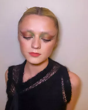 Maisie Williams OnlyFans Leaked Free Thumbnail Picture - #Wnm8Ci2Rme
