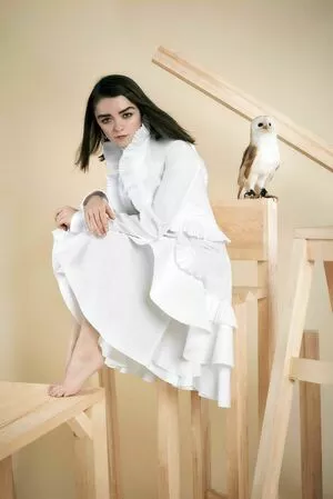 Maisie Williams OnlyFans Leaked Free Thumbnail Picture - #a6kPNB6IfZ