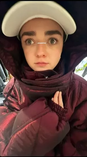 Maisie Williams OnlyFans Leaked Free Thumbnail Picture - #bPjhSslElP
