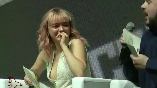 Maisie Williams OnlyFans Leaked Free Thumbnail Picture - #eNFjHC0uW6