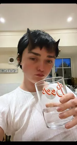 Maisie Williams OnlyFans Leaked Free Thumbnail Picture - #fXrl33msvE