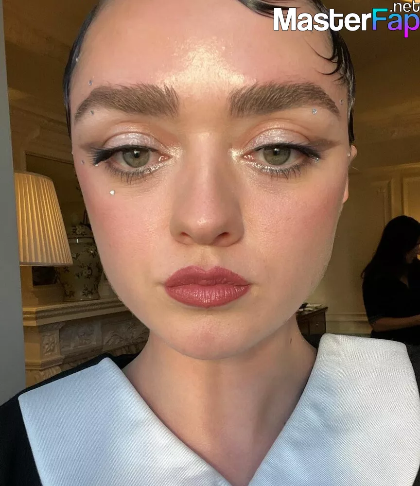 Maisie Williams Nude OnlyFans Leak Picture #hHEqb9v2qk | MasterFap.net