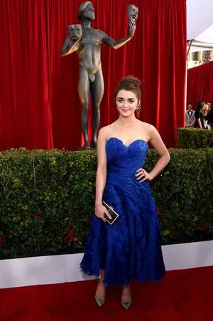 Maisie Williams OnlyFans Leaked Free Thumbnail Picture - #i616esEAtQ
