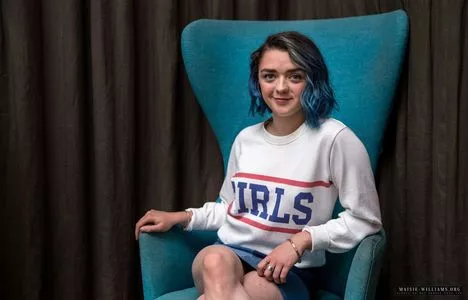 Maisie Williams OnlyFans Leaked Free Thumbnail Picture - #jlUgZHx8A6