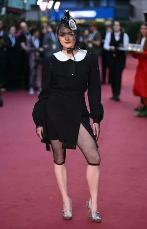 Maisie Williams OnlyFans Leaked Free Thumbnail Picture - #kz5lMObl53