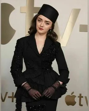 Maisie Williams OnlyFans Leaked Free Thumbnail Picture - #lid6Fdlvjr