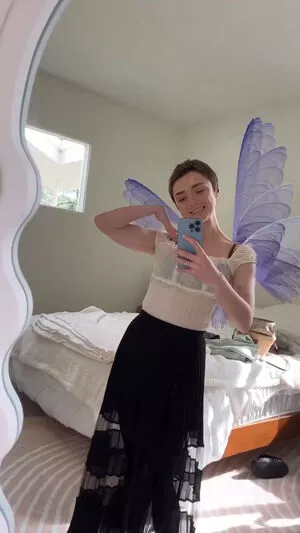 Maisie Williams OnlyFans Leaked Free Thumbnail Picture - #p0y1wMxjzk