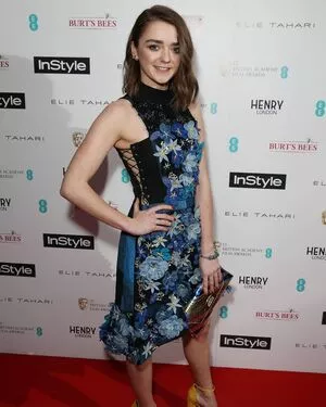 Maisie Williams OnlyFans Leaked Free Thumbnail Picture - #pDPLqdhaMP