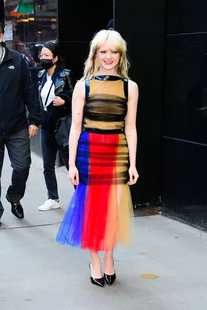 Maisie Williams OnlyFans Leaked Free Thumbnail Picture - #qqm02kvw1k