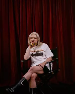 Maisie Williams OnlyFans Leaked Free Thumbnail Picture - #qrm9I2Nclm