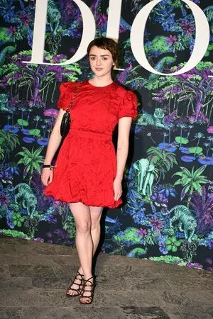 Maisie Williams OnlyFans Leaked Free Thumbnail Picture - #r2KiV07z5U