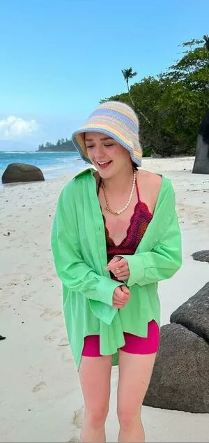 Maisie Williams OnlyFans Leaked Free Thumbnail Picture - #s7u5iEbekz