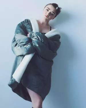 Maisie Williams OnlyFans Leaked Free Thumbnail Picture - #uz0VLRtv4v