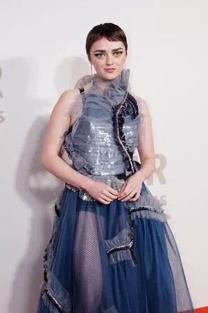 Maisie Williams OnlyFans Leaked Free Thumbnail Picture - #v3HvpbmHmA