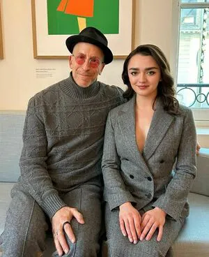 Maisie Williams OnlyFans Leaked Free Thumbnail Picture - #wgCTdYc0qM