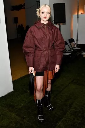 Maisie Williams OnlyFans Leaked Free Thumbnail Picture - #xCYZ9SU3fX