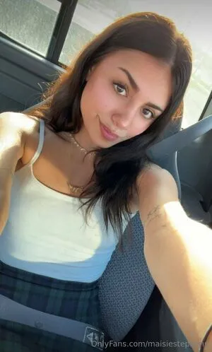 Maisiestephens OnlyFans Leaked Free Thumbnail Picture - #4zeNcwLTPC