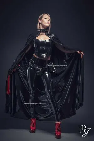 Maitressejulia OnlyFans Leaked Free Thumbnail Picture - #Y7vjKIxOZk