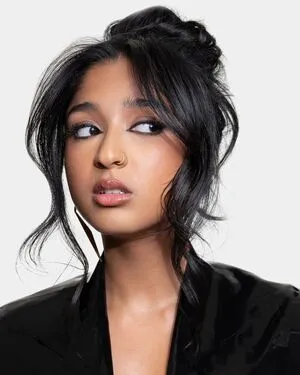 Maitreyi Ramakrishnan OnlyFans Leaked Free Thumbnail Picture - #E1dS6vI4Ak