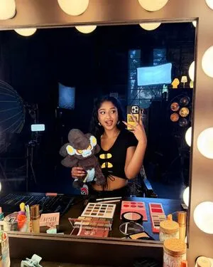 Maitreyi Ramakrishnan OnlyFans Leaked Free Thumbnail Picture - #RBe20UalFj