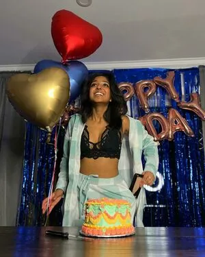 Maitreyi Ramakrishnan OnlyFans Leaked Free Thumbnail Picture - #SLujrfNAWK