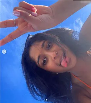 Maitreyi Ramakrishnan OnlyFans Leaked Free Thumbnail Picture - #xyApRcBJ5v