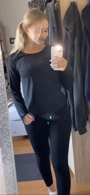 Maja OnlyFans Leaked Free Thumbnail Picture - #HP303CYocf