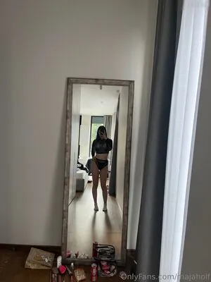 Maja Holf OnlyFans Leaked Free Thumbnail Picture - #uzHrLQsHMZ