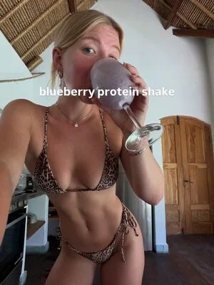 Majaaleonie OnlyFans Leaked Free Thumbnail Picture - #DNKibhmkbs