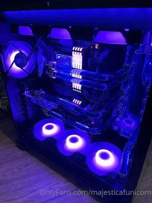 Majesticafunicorn OnlyFans Leaked Free Thumbnail Picture - #1QqFDdKcx1