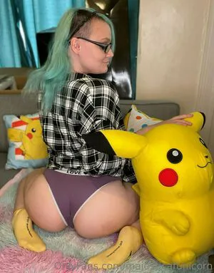 Majesticafunicorn OnlyFans Leaked Free Thumbnail Picture - #6L7Y6zroFP