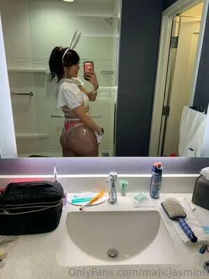 Majicjasmine OnlyFans Leaked Free Thumbnail Picture - #iRN7TaZnZH