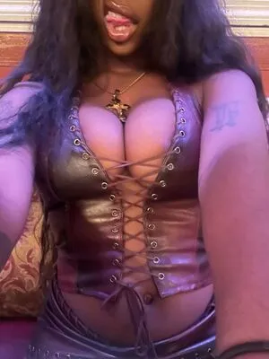 Majormommyissues OnlyFans Leaked Free Thumbnail Picture - #ABd1p4xF63