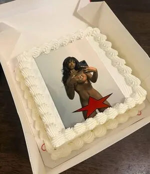 Majormommyissues OnlyFans Leaked Free Thumbnail Picture - #taWo6BS8x9