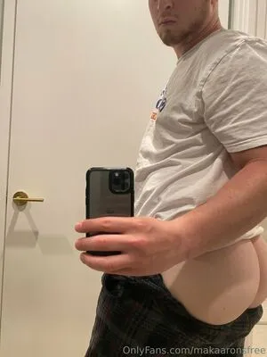 Makaaronsfree OnlyFans Leaked Free Thumbnail Picture - #V7MWvSmnt1