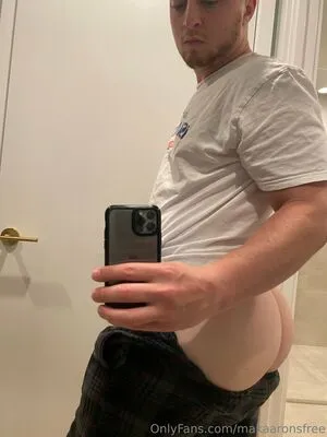 Makaaronsfree OnlyFans Leaked Free Thumbnail Picture - #f2mGdh0Zvp