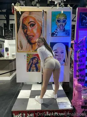 Makbook OnlyFans Leaked Free Thumbnail Picture - #Xi09oOWkGy