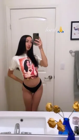 Makeitraingirl OnlyFans Leaked Free Thumbnail Picture - #FsgoV3TRTo
