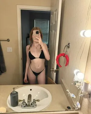 Makenna Kelly OnlyFans Leaked Free Thumbnail Picture - #36kKuF3asa