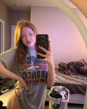 Makenna Kelly OnlyFans Leaked Free Thumbnail Picture - #5MSwdDL31n